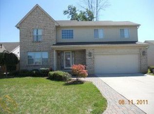 52258 Birch Ct, Chesterfield, MI 48047