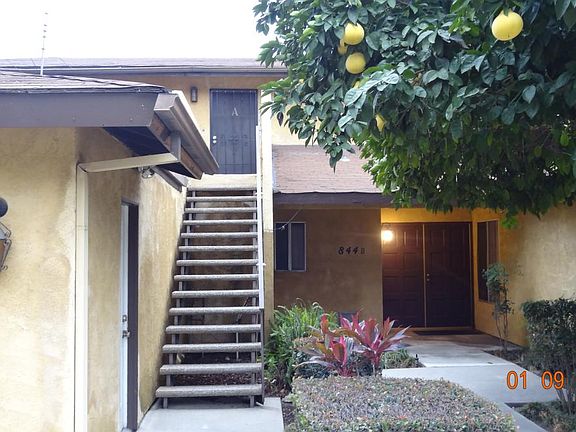 2nd image of 844 El Dorado St APT A