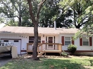 8605 E 92nd Ter, Kansas City, MO 64138