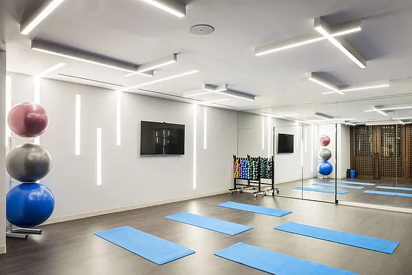 Rented by The Marketing Directors (Arias) | media 30