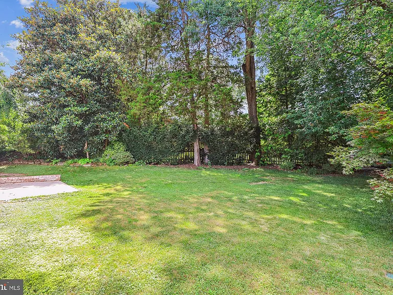 6916 Southridge Dr — Photo 46