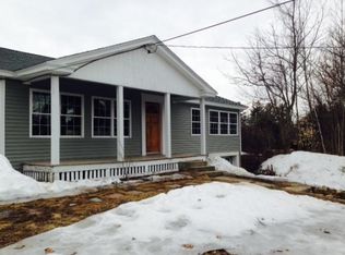 5 Bog Rd, Goffstown, NH 03045