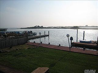 2nd image of 940 S Long Beach Ave