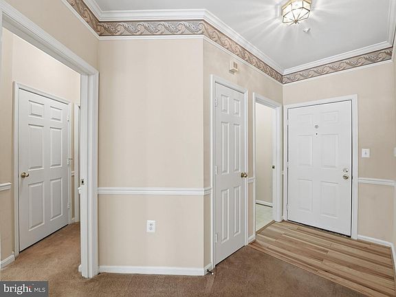 5th image of 4135 Fountainside Ln Unit 101