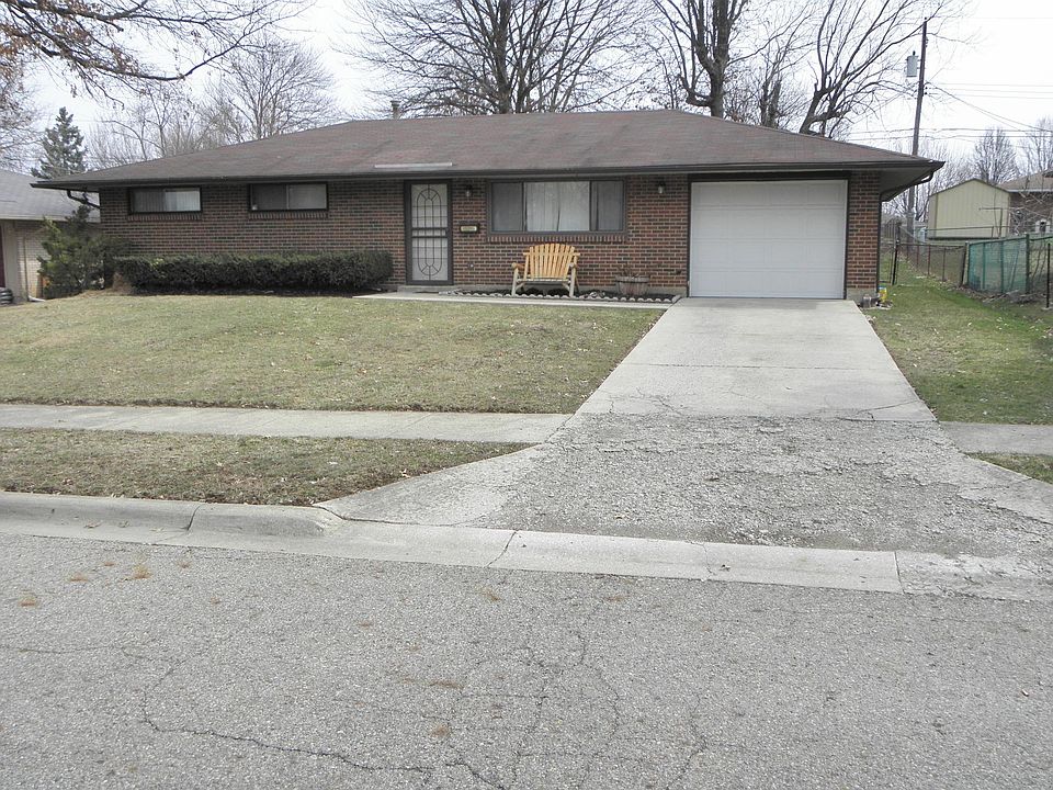 1st image of 1620 Parkinson Dr