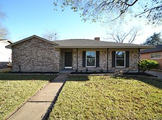 814 Redway Ln, Houston, TX 77062