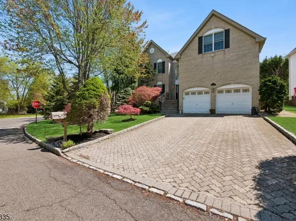 9 Tartan Dr, Bernards Twp., NJ 07920
