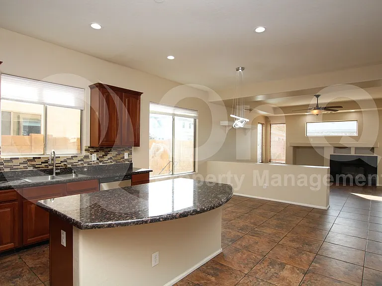 4226 E Buckboard Rd — Photo 3