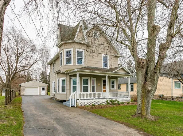 6088 Walworth Rd, Ontario, NY 14519