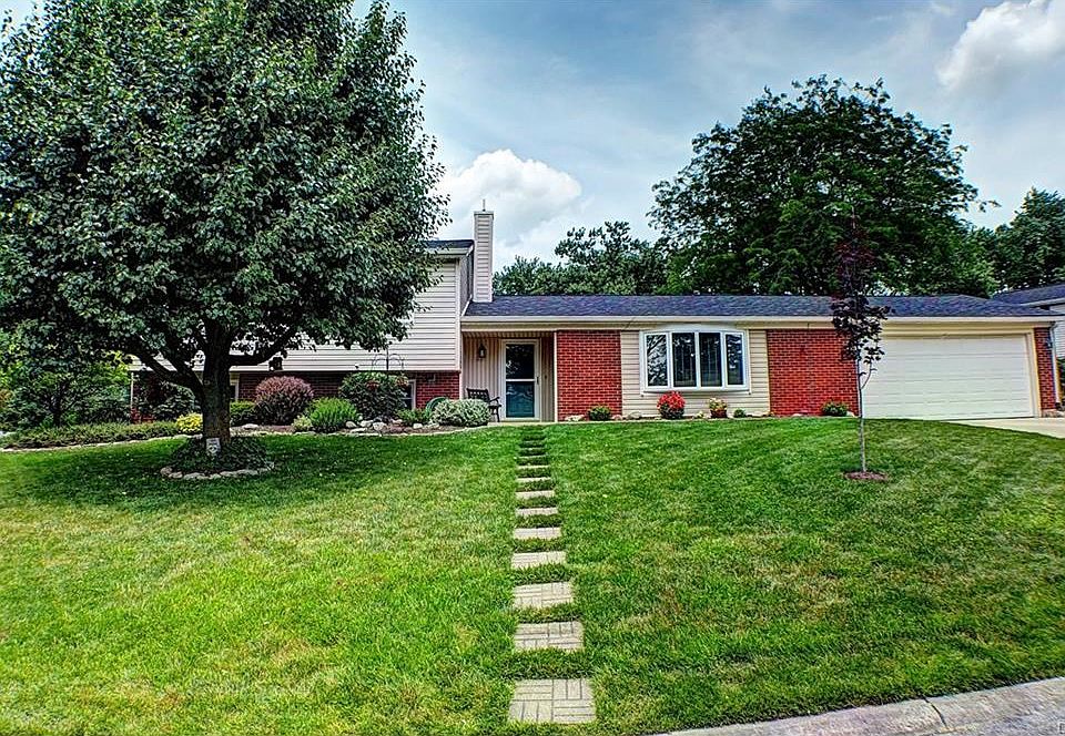 1st image of 165 S Johanna Dr