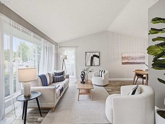 5th image of 1799 SW Daybreak Way