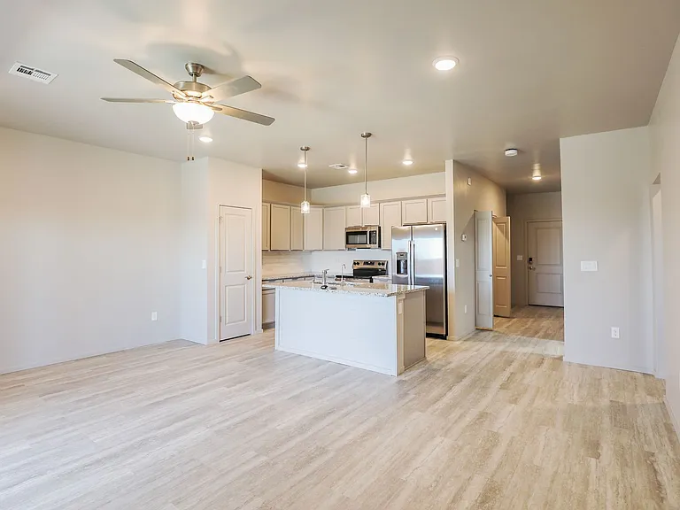 801 Filipino Ave #C — Photo 19