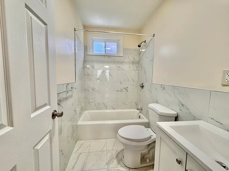 12 Boyd St #3 — Photo 10
