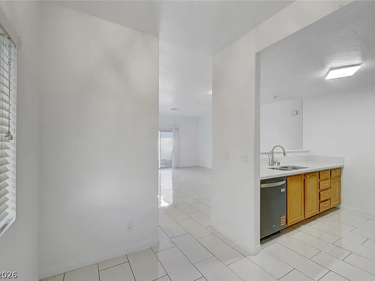 1453 Morro Creek St — Photo 16