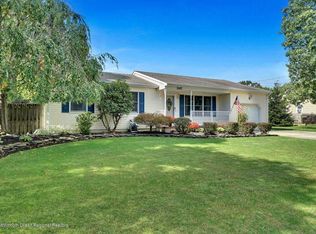 2147 Hollywood Dr, Forked River, NJ 08731