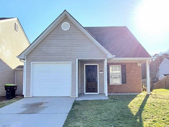 2nd image of 361 Coral Cir