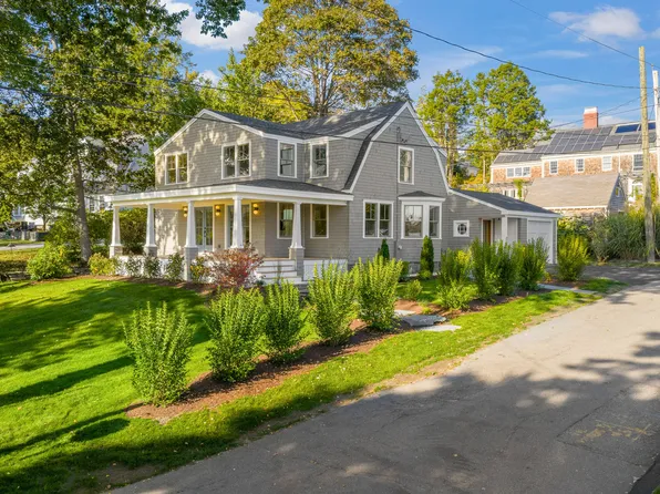 63 Cloyster Road, South Portland, ME 04106