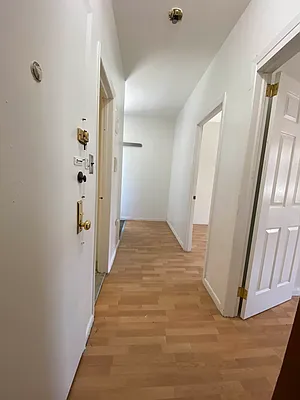 Rented by Best Apartments North Inc | media 33