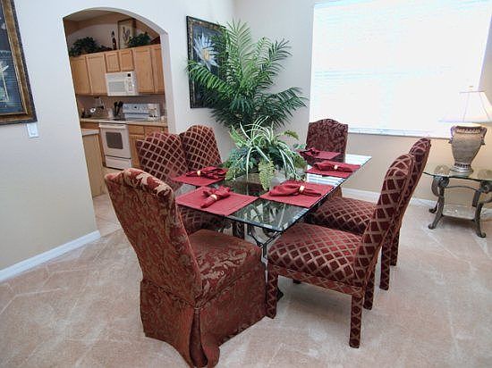 HR5P325BON-dining-area