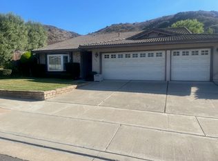 637 N Ranchroad Dr, Orange, CA 92869