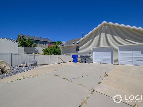 2nd image of 3987 S Lake Mountain Dr