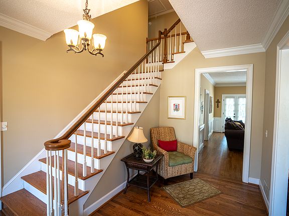 3rd image of 1069 Polo Club Dr NW
