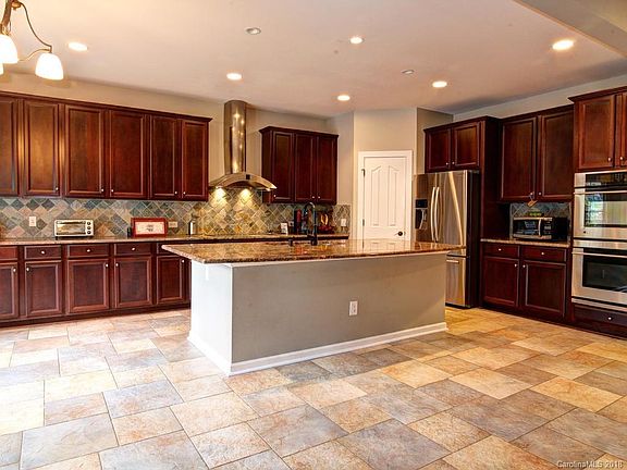 5th image of 5907 Bonny Bridge Ct