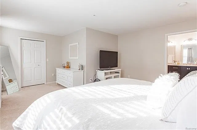 39698 Rockcrest Ln — Photo 11