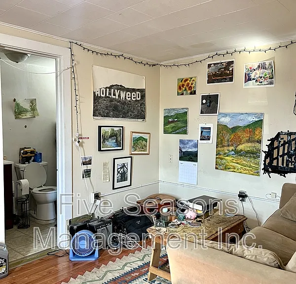19 Grant St #7 — Photo 7