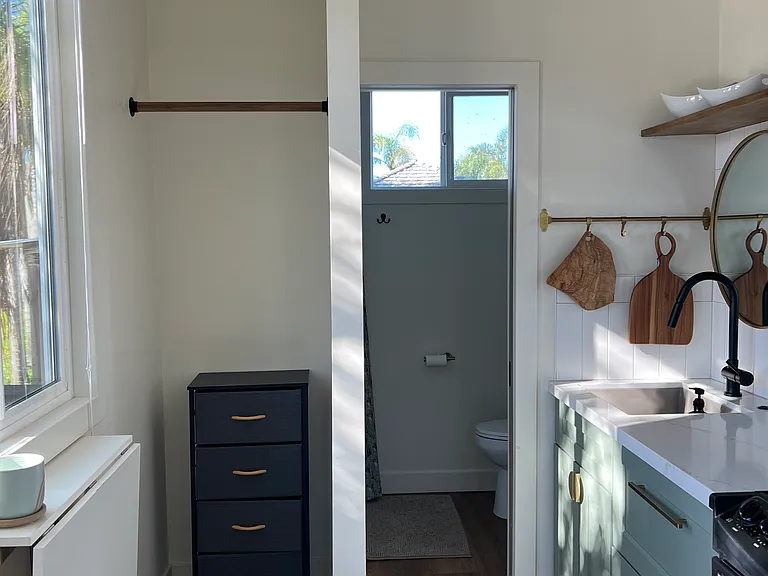 Los Cerritos Ln — Photo 6