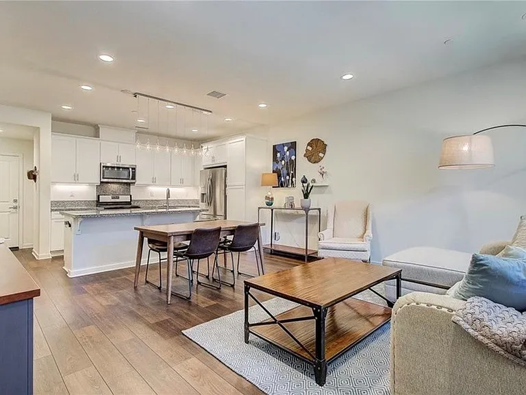 28678 Jardineras Ct — Photo 2