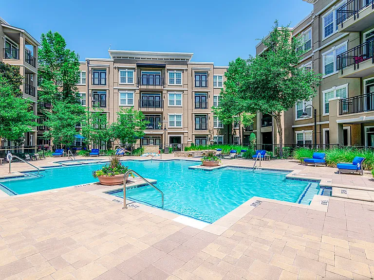 Stunning resort style pool
