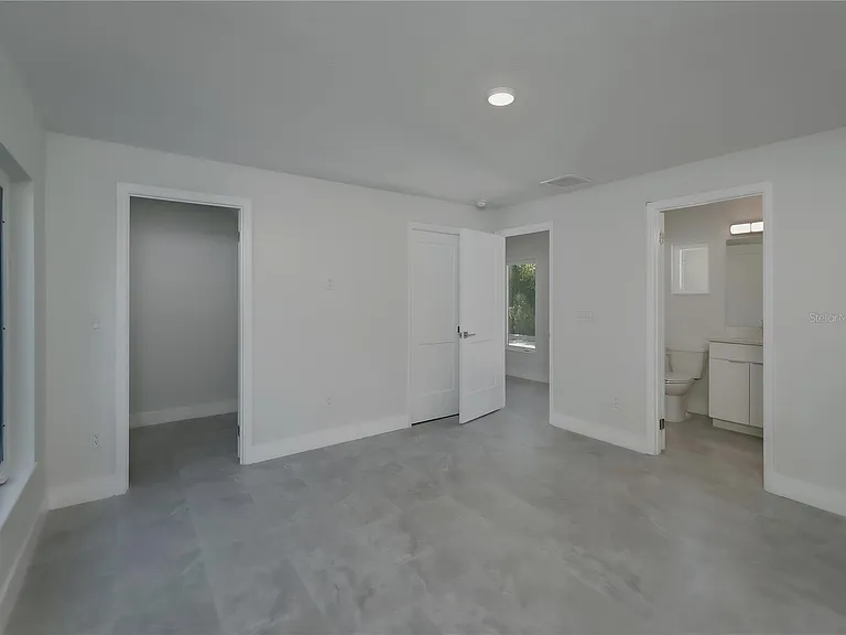 310 Hibiscus St #B — Photo 6