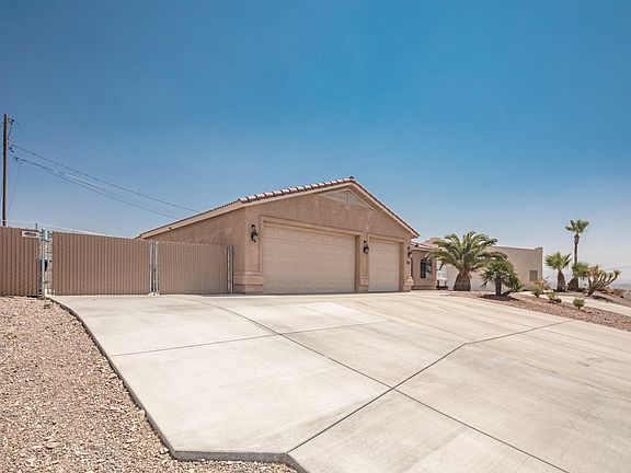 2nd image of 792 Cactus Dr