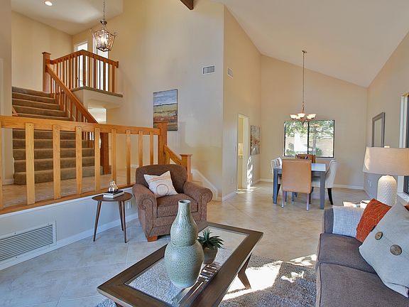 3rd image of 696 Wildcreek Cir