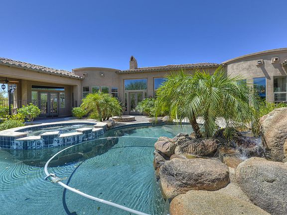 3rd image of 6886 E Oberlin Way