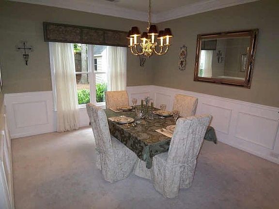5th image of 3915 Concord Walk Dr SE