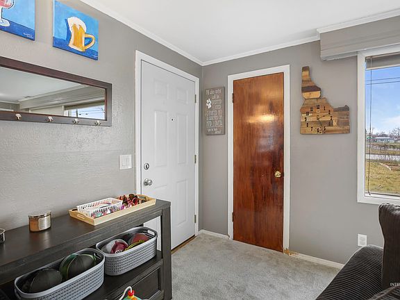 4th image of 3540 11th St #D