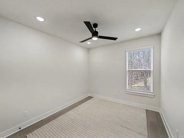 30 Cromer Dr — Photo 24