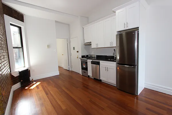 Rented by Compass | media 15