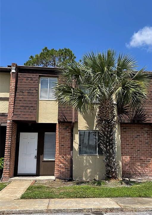 1st image of 2362 Huntington Green Ct #4