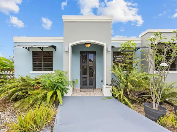 Solar 5 Carr 429 Bo Calvache, Rincon, PR 00677