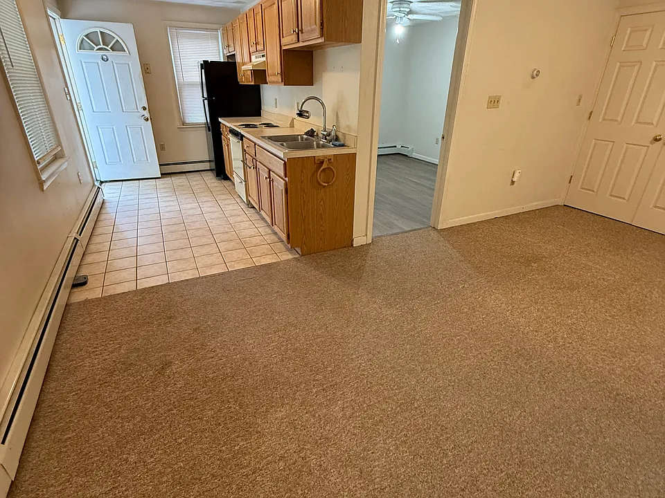 248 Putnam Pike #2