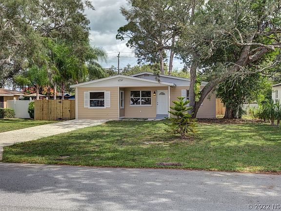 2nd image of 5667 Lancewood Dr