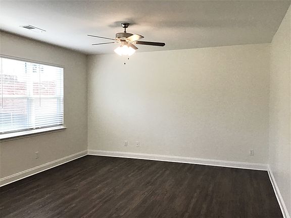 5th image of 3417 Okelly Dr