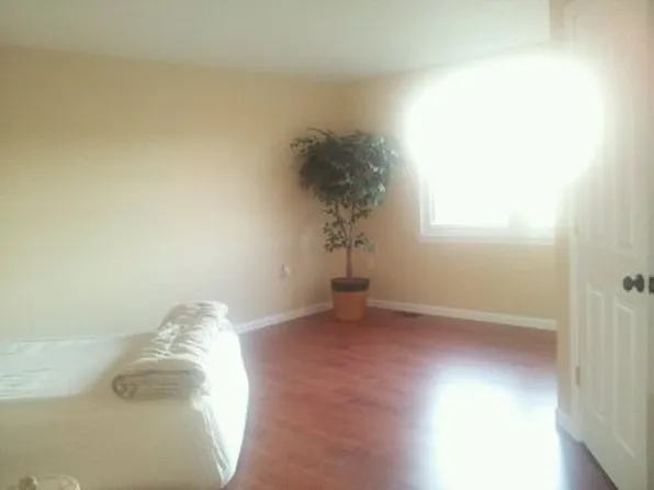 1160 Sawmill Rd, Brick, NJ 08724