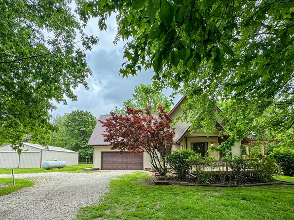 4114 N Farm Rd 249, Strafford, MO 65757