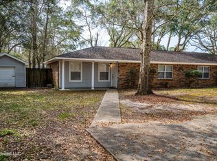 131 Via Don Ray Rd APT C, Long Beach, MS 39560