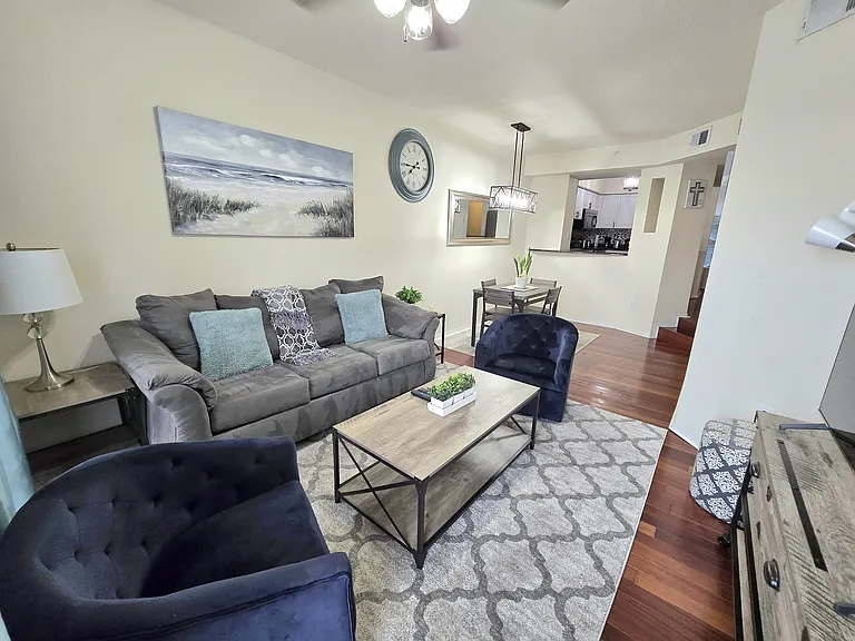501 S Moody Ave #1124 — Photo 5