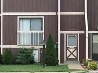 209 Parkwood Dr, Cranberry Twp, PA